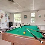 Gorgeous In With Heated Swimming Pool La Faute-sur-Mer